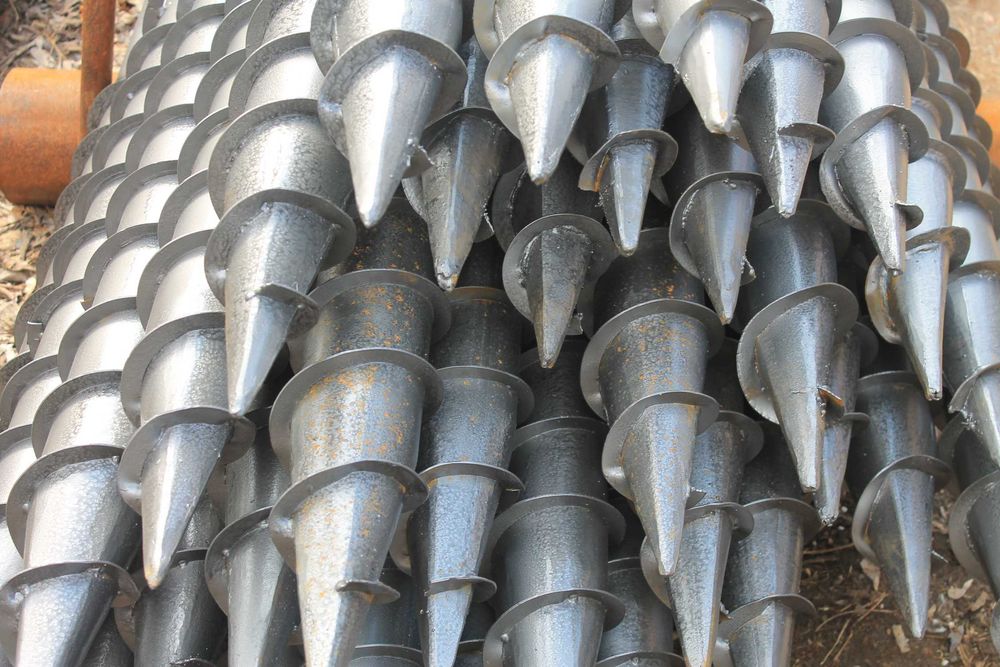 Винтовые сваи (гвинтові палі) для строительства домов, бань, беседок