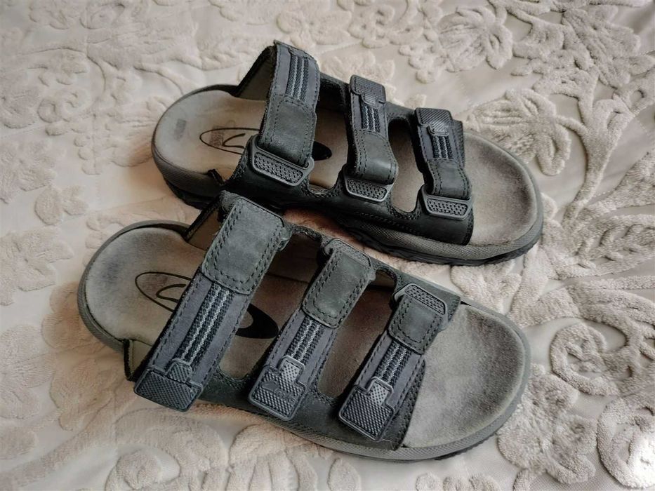 Clarks ActiveAir klapki skórzane na rzepy, rozm 8/42/27cm, Stan BDB