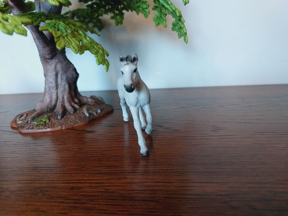 Źrebak schleich figurka