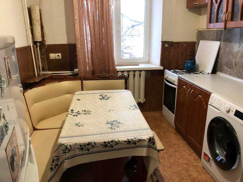 1 к квартира в газовому будинку в центрі Червоного Хутора