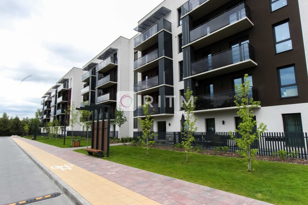 Продається 1 кімнатна квартира 58,4 м2 з власним парко місцем.