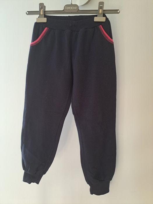 Calças de fato de treino de menina de 8 anos