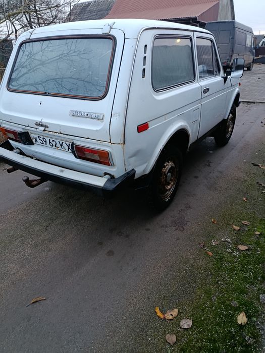 Продам Ниву Ваз 2121