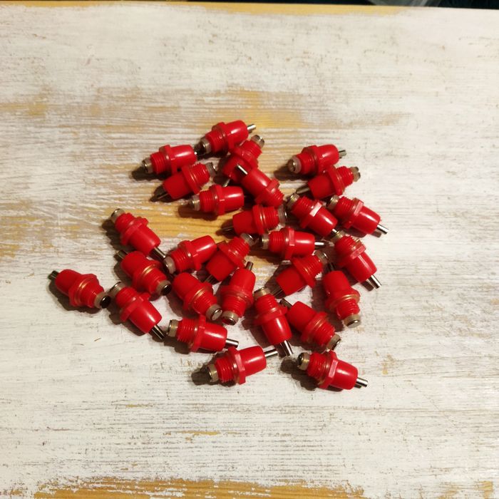 Поилка для птиц, цыплят