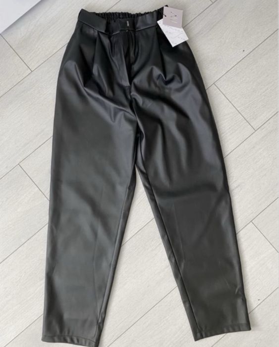 Продам нові жіночі штани з екошкіри