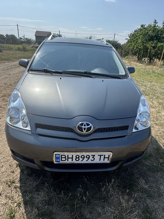 Продам Toyota Corolla Versa