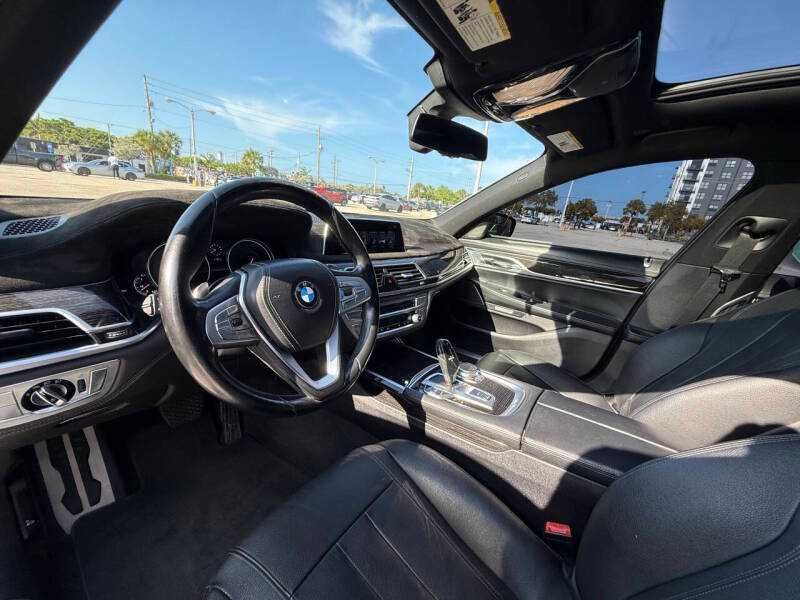 2017 BMW 7 Series 740i xDrive