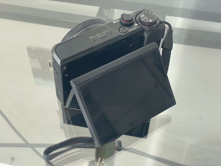 Canon Powershot G7X Mark II