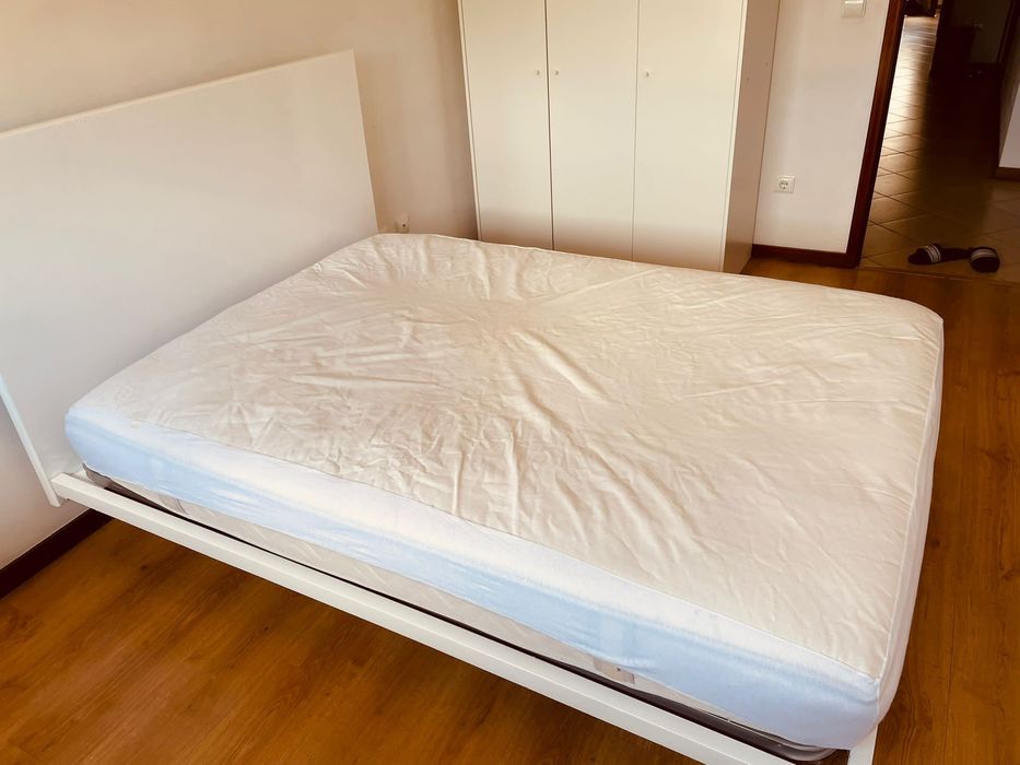 Alugo quarto de casal