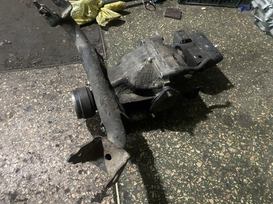 Сузуки Свифт 2005-2010 детали полного привода кпп