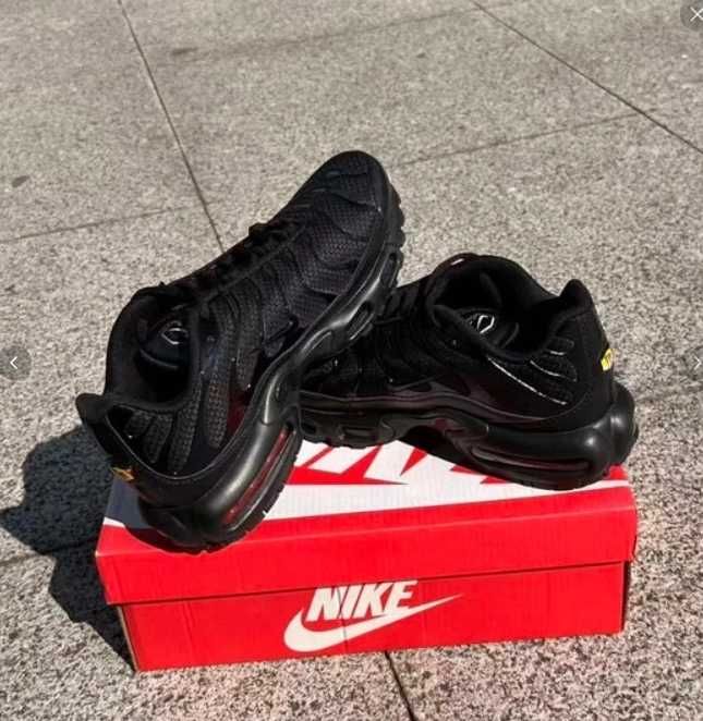 Nike_Air_Max_TN_Plus_Black Rozmiar 44