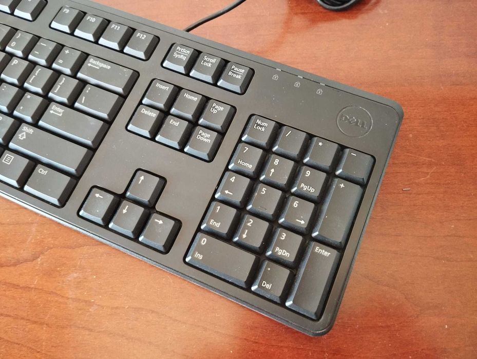 Black Dell USB Keyboard452423292352604162
