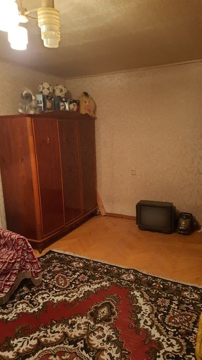 Продаж 2х.Бориспіль початок міста