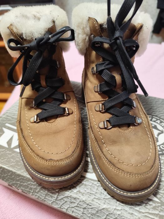 Взуття жіноче Mida