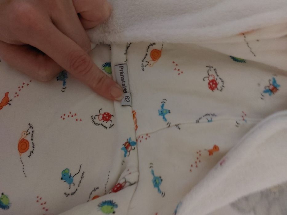 2stronny kombinezon prenatal 62