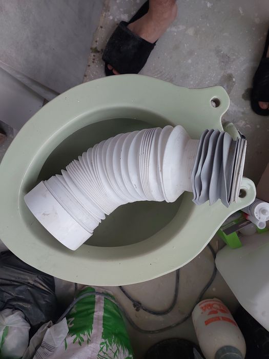 Туалет будівельний