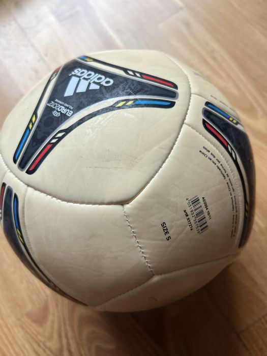Tango 12 piłka euro 2012 adidas