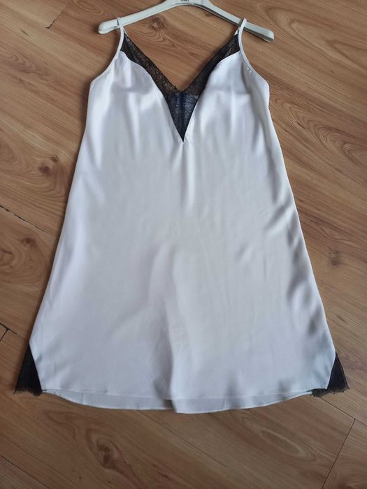 sprzedam bieliznę damską