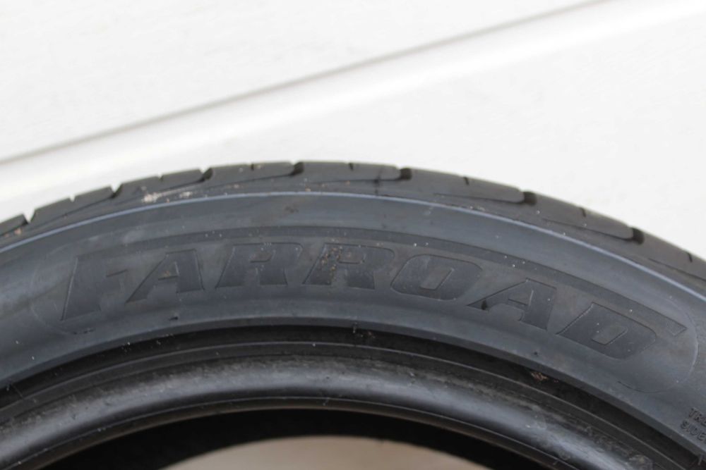 215/50R17  FARROAD FRD 26  95W XL 7,5mm 2021r.