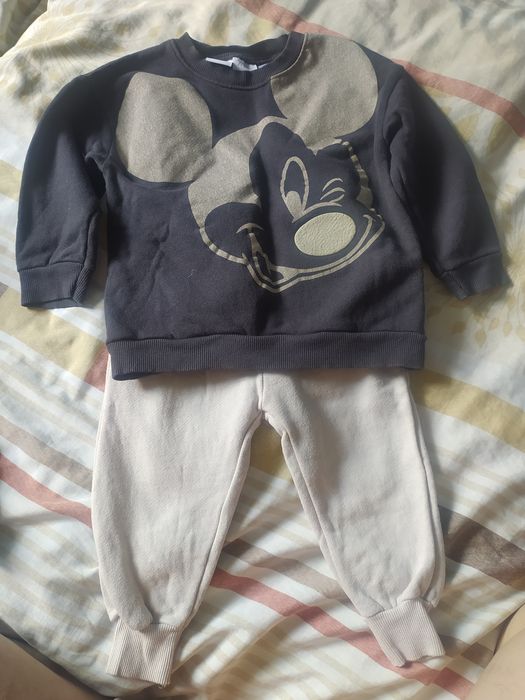 Костюм ZARA в гарному стані