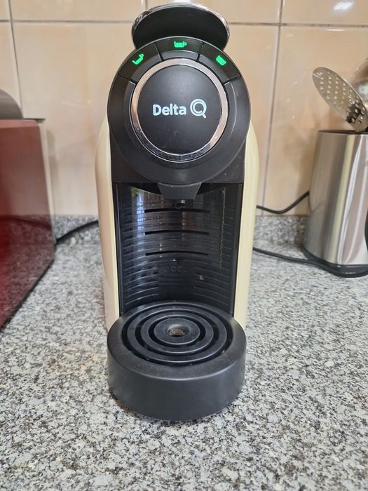 Máquina delta q funcional