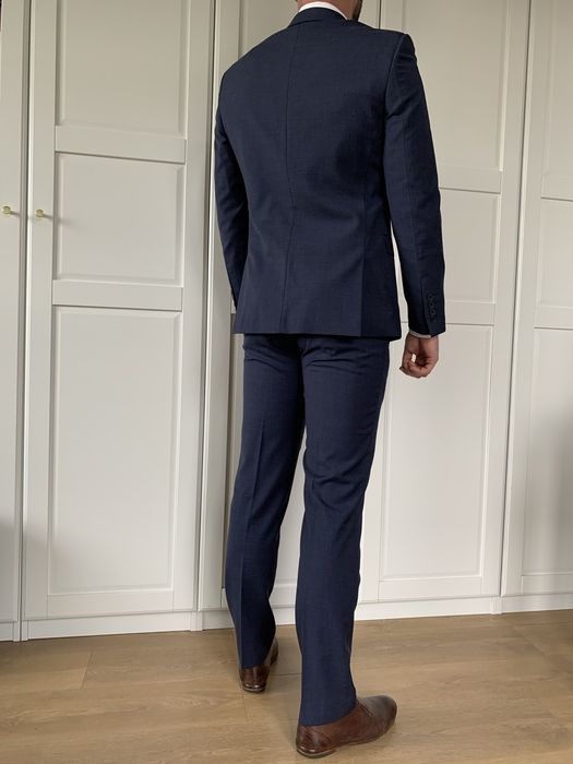 Oryginalny garnitur DKNY 100% wełna Superfine Wool Super 100%