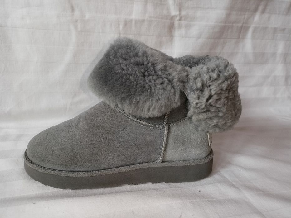 UGG Australia roz. 37 - dł.wkł. 23,5 cm- skóra- super stan