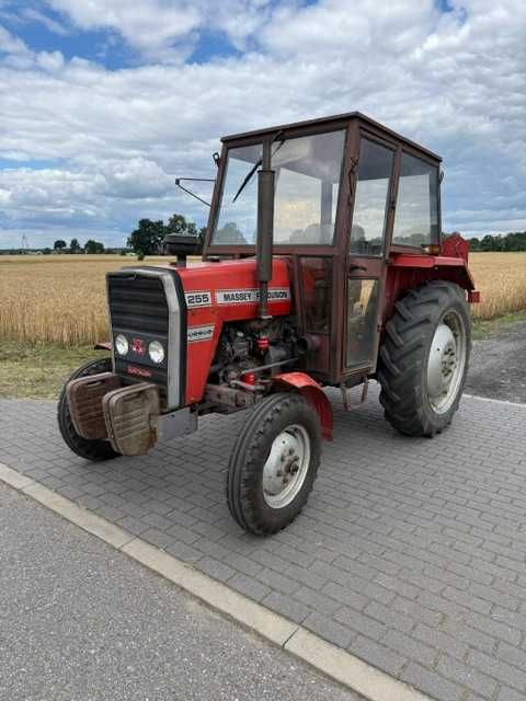 ciągnik rolniczy MF-255