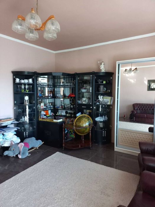 Продаж приватного будинку