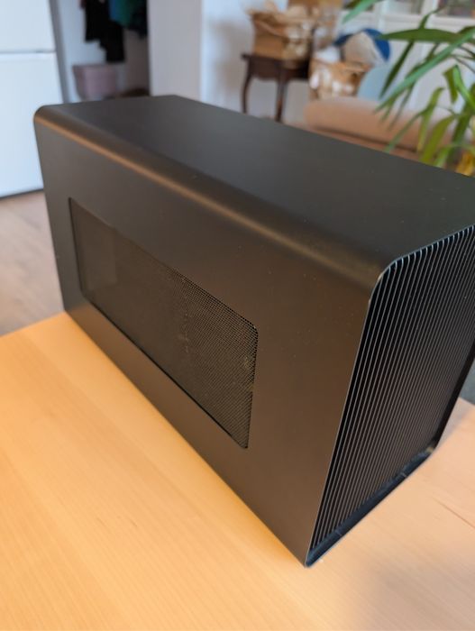 Razer Core X – Obudowa eGPU - zamień laptopa w sprzęt gamingowy