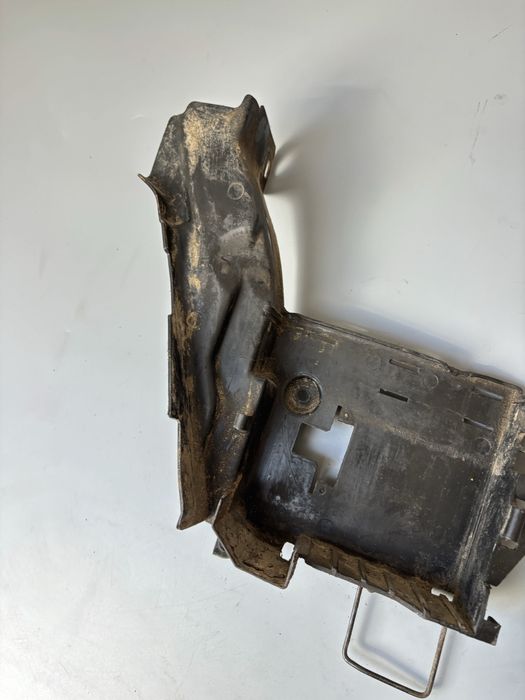 Mocowanie Akumulatora YAMAHA DT125R