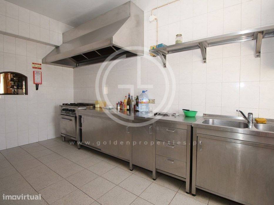 Habitação com negócio próprio - Algarve, Faro Albufeira, Olhos D'agua