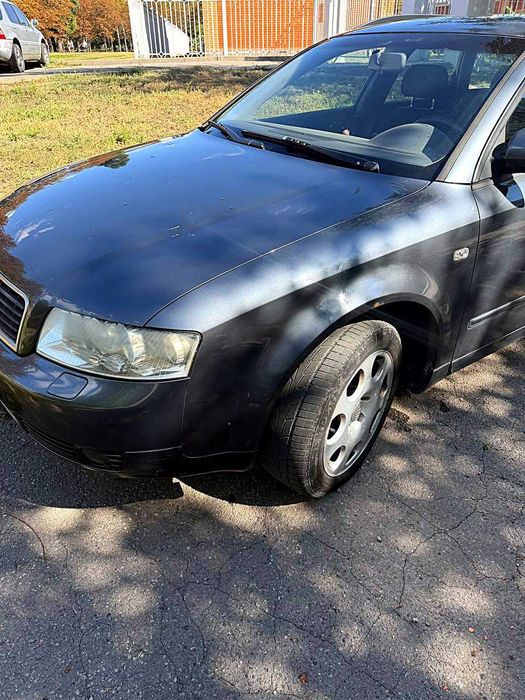 Audi A4 2003 VIN WAUZZZ8E94A019452 фото оголошення 6 з 18