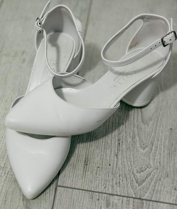 Buty Białe ślub wesele Kotyl