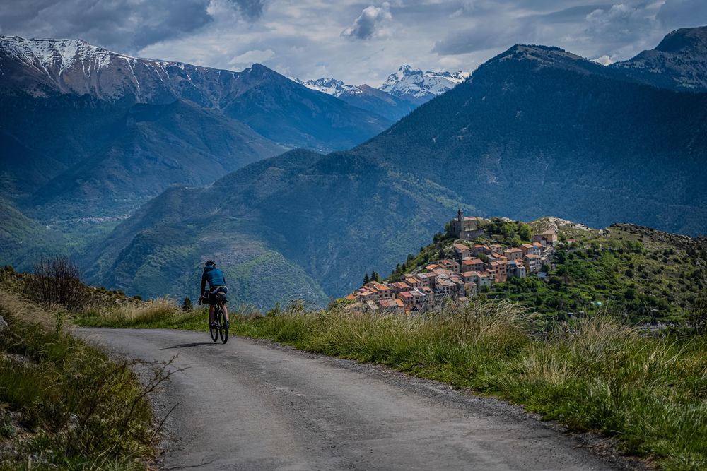 BICICLETA DE TREKKING RIVERSIDE 920