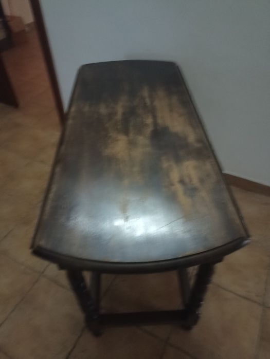 Vendo Mesa em madeira (antiguidade)