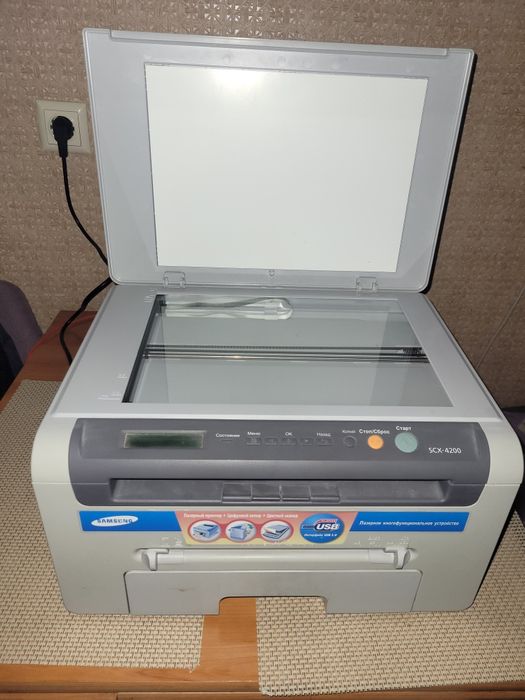 МФУ Samsung SCX 4200