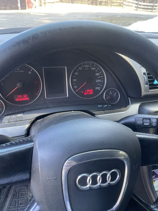 Ауді а    4.  б.   7