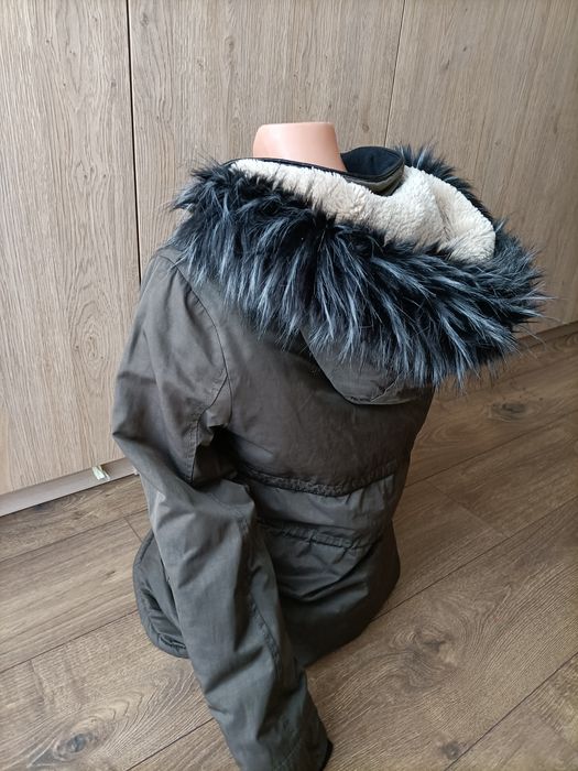 Kurtka parka, ciepła ,oliwkowa M/38 Primark