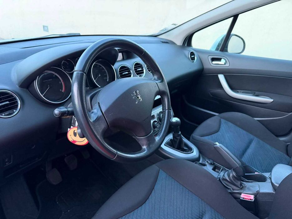 Venda de carro em excelente estado só com um dono
