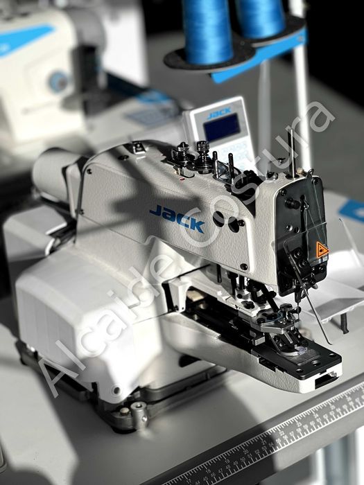 Máquina de pregar botões industrial  JACK JK-T1377E