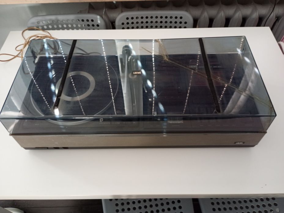 Gramofon Dual Loewe Mastersound SDK 804