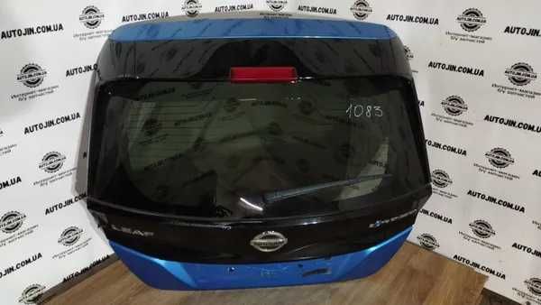 Кришка багажника Nissan Leaf 2010-2024 / Ниссан Лиф 2010-2024
