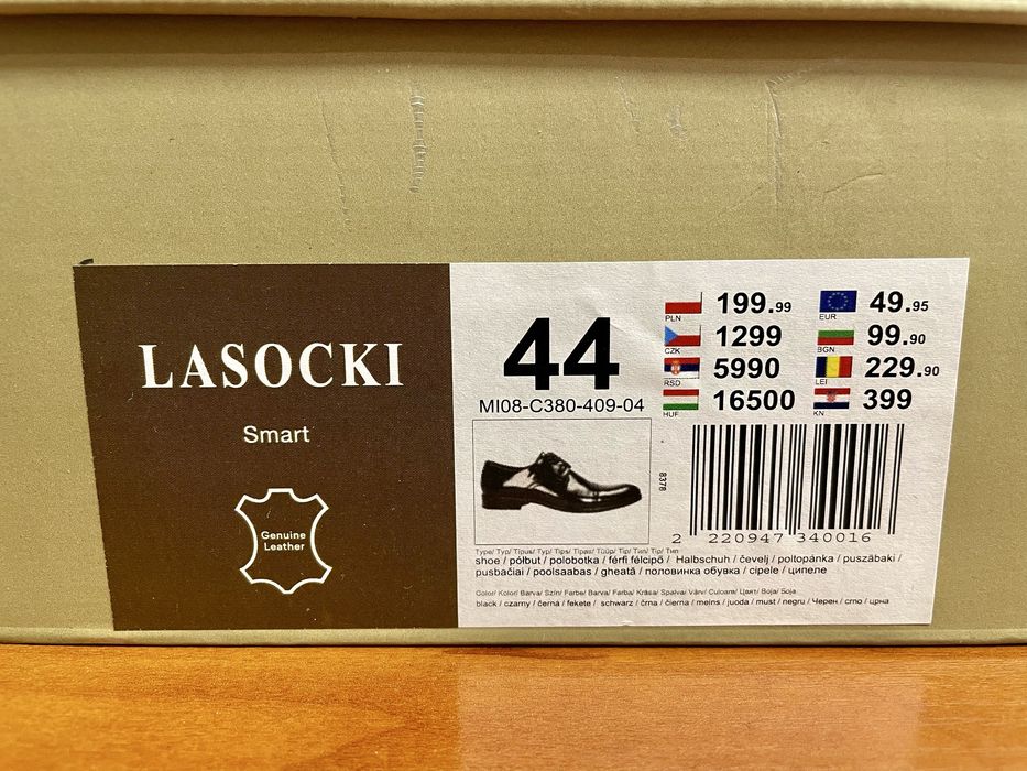 NOWE eleganckie półbuty skórzane lakierowane Lasocki 44