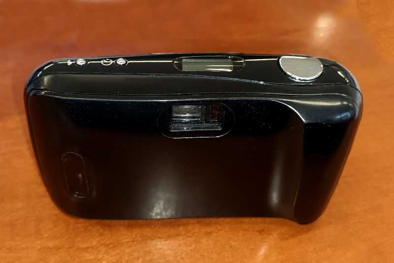 Máquina compacta Analógica 35mm Olympus Stylus Infinite.