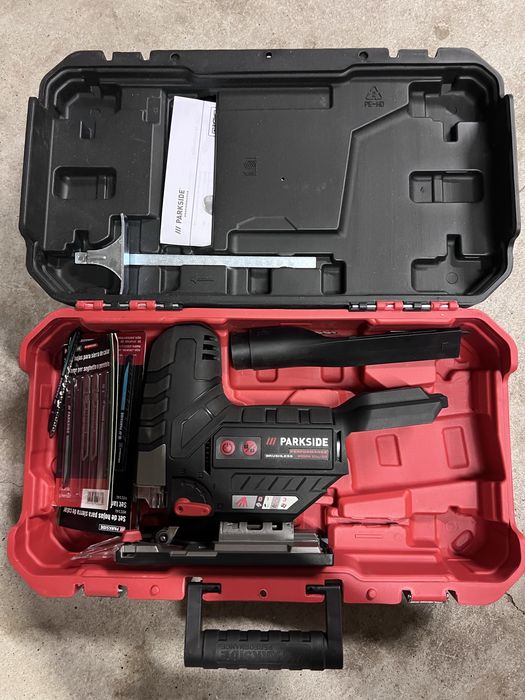 Tico tico serra de recortes Parkside