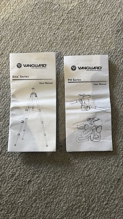 Tripé Vanguard Alta+ 203AP