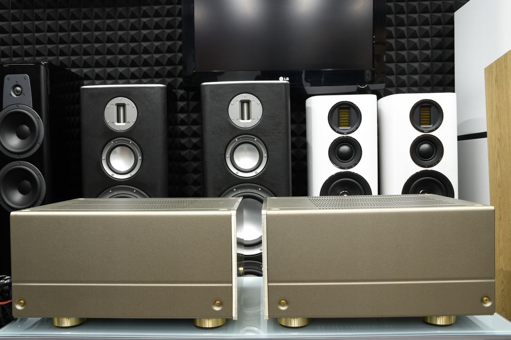 Mocny zestaw Monobloki końcówki mocy Denon POA-S10 2 sztuki