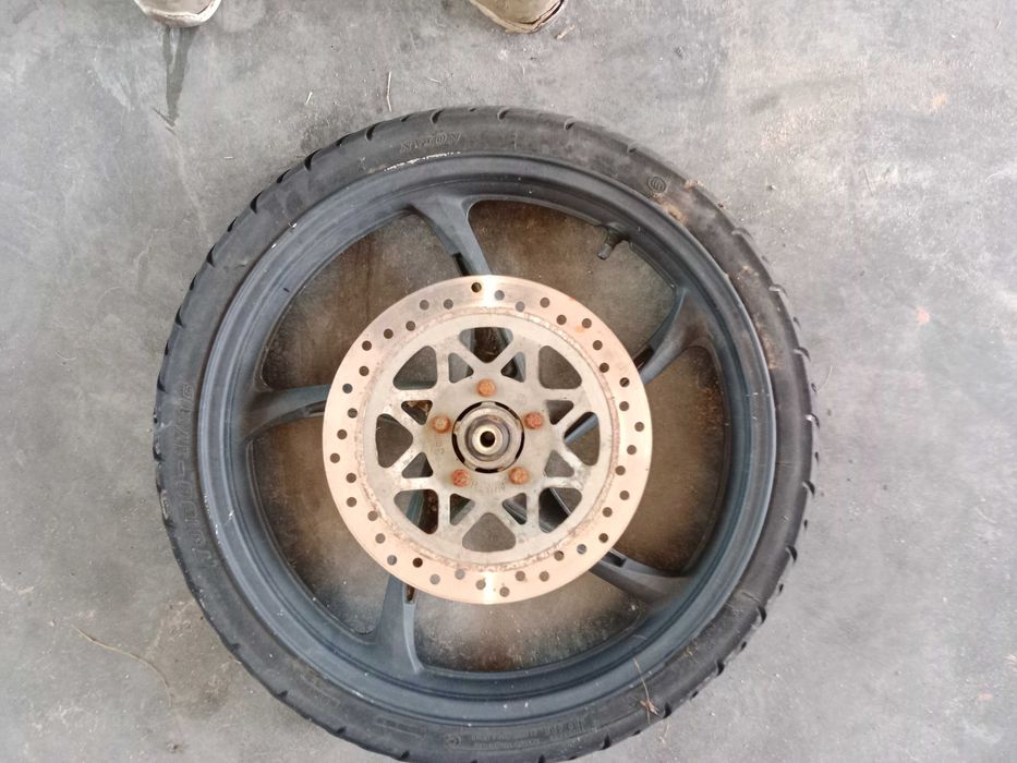 skyjet 125 felga koło przód przednie opona tarcza hamulcowa przód