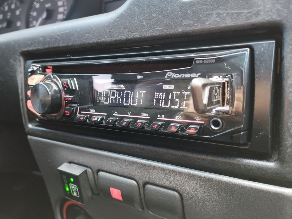 Pioneer DEH-1600ub з Bluetooth ORIGINAL